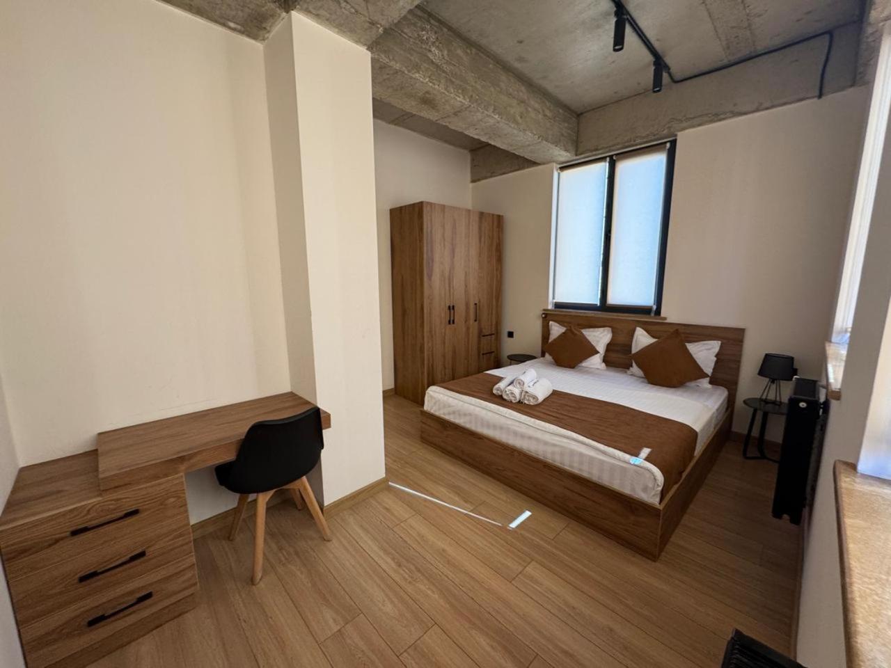 Rooms Apart-Hotel By Red 耶烈万 外观 照片