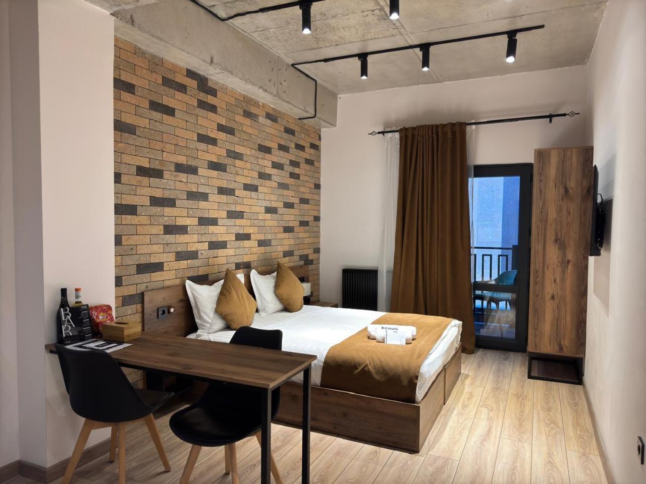 Rooms Apart-Hotel By Red 耶烈万 外观 照片
